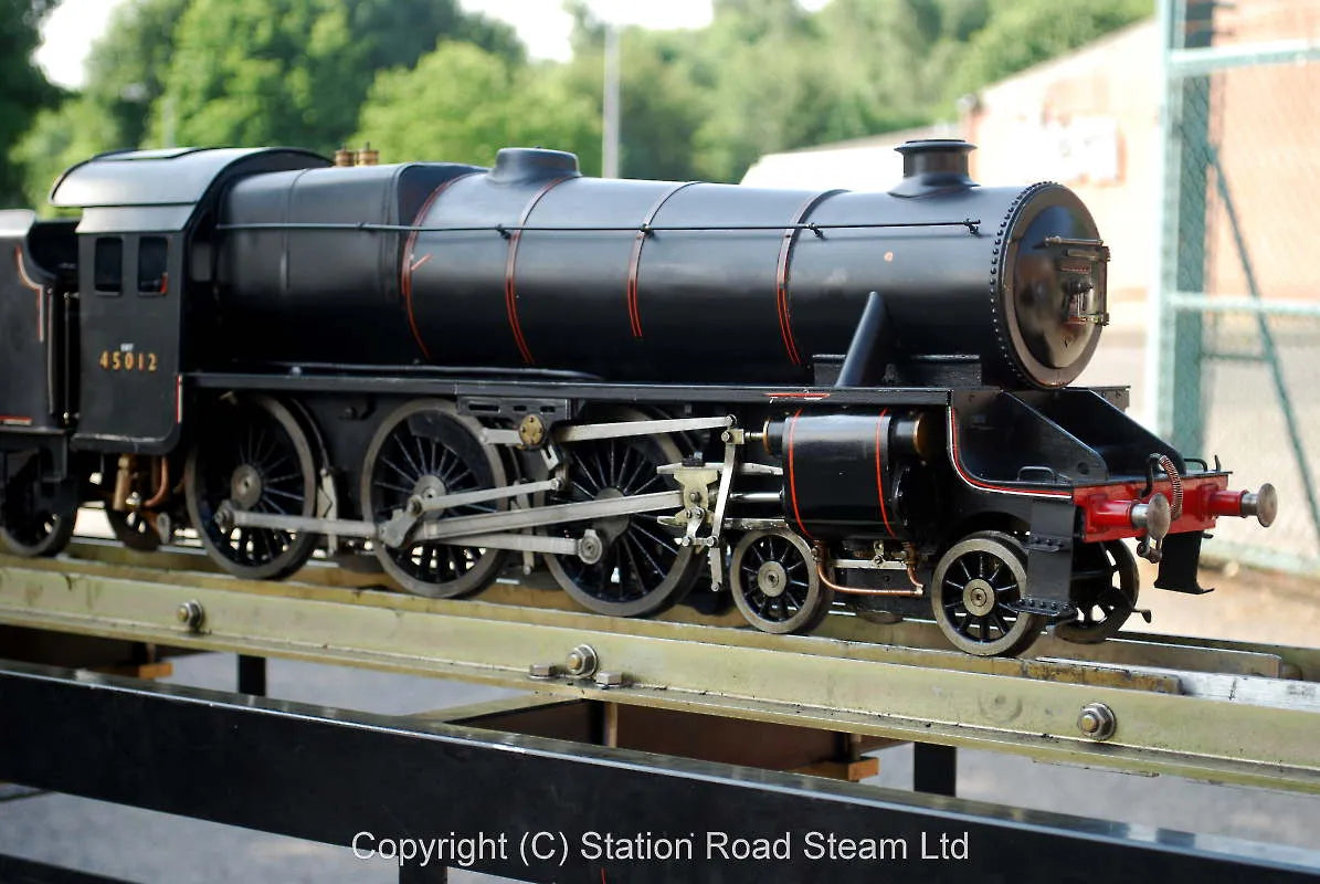 3 1/2 inch gauge Black 5