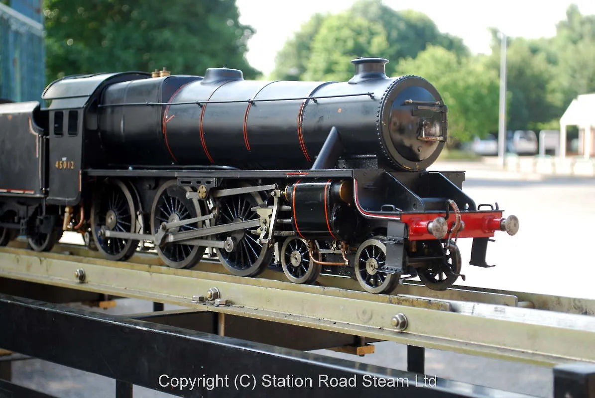 3 1/2 inch gauge Black 5