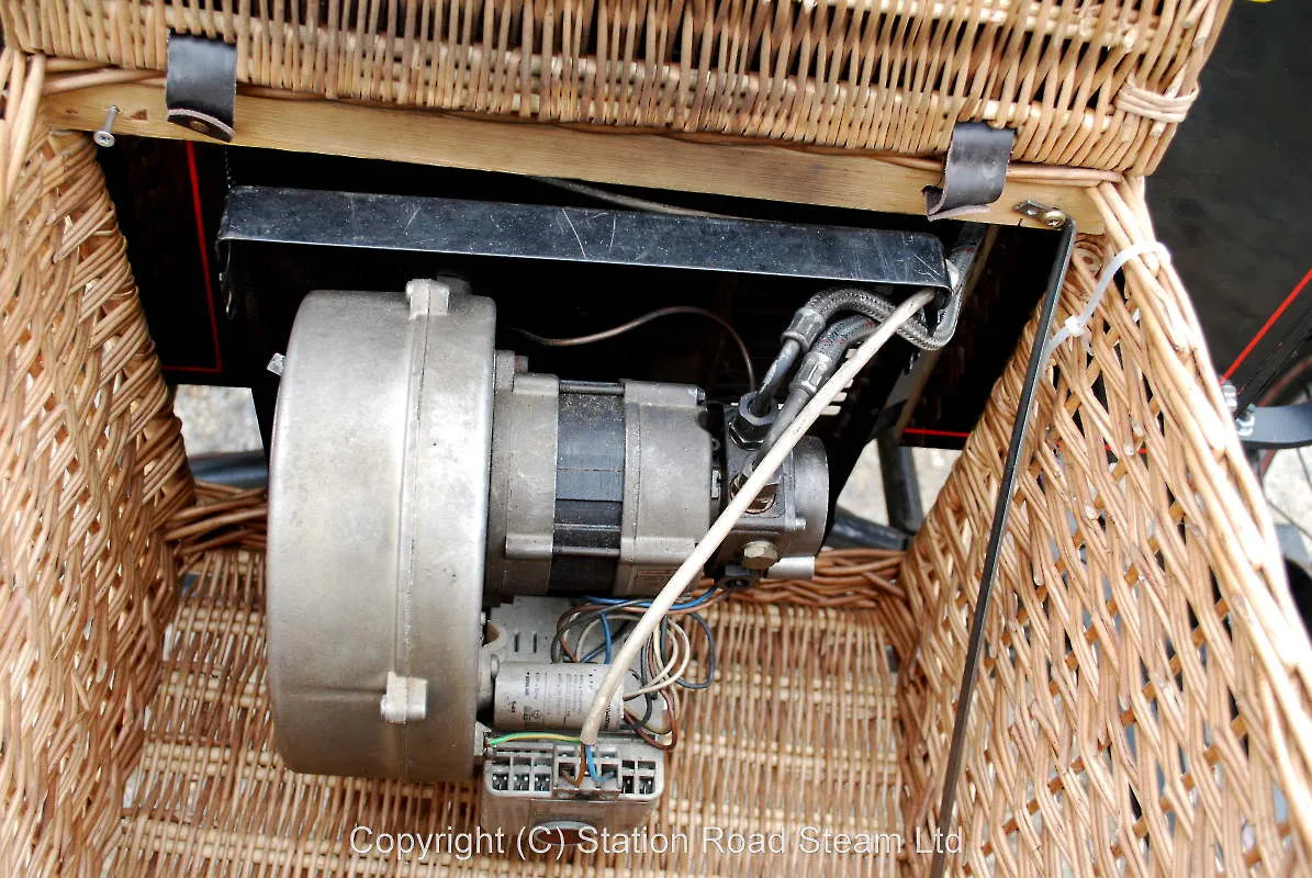 Likamobile steam car