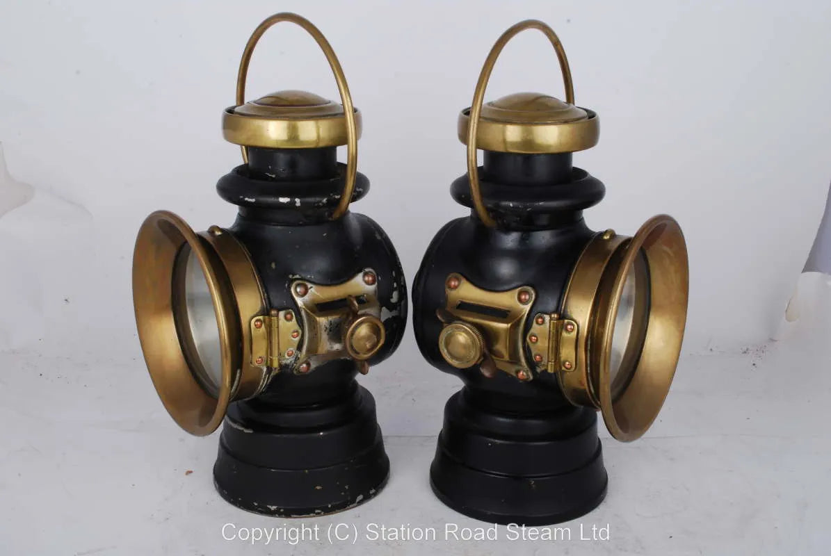 Pair "King of the Road" headlamps