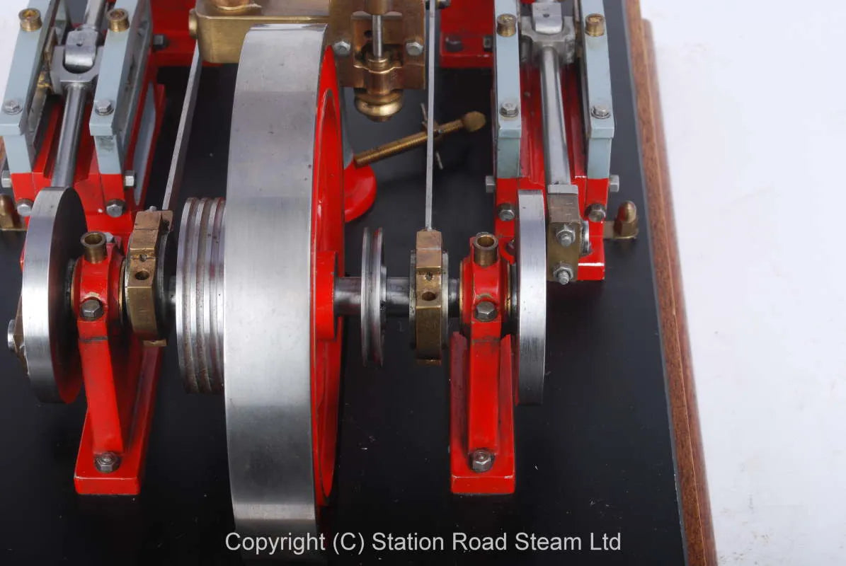 Twin cylinder mill engine with governor