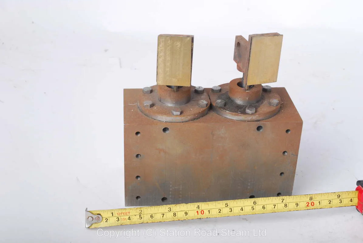 Pair machined 7 1/4 inch gauge inside cylinders