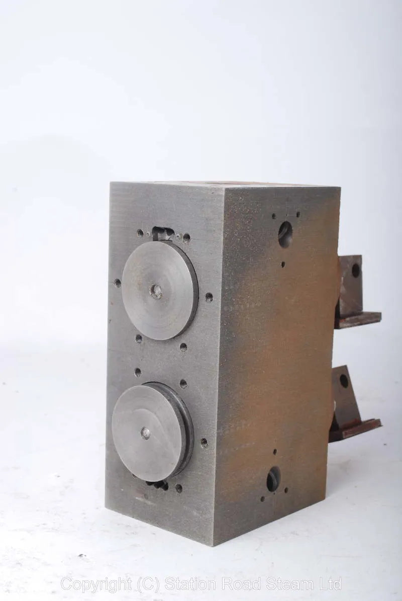 Pair machined 7 1/4 inch gauge inside cylinders