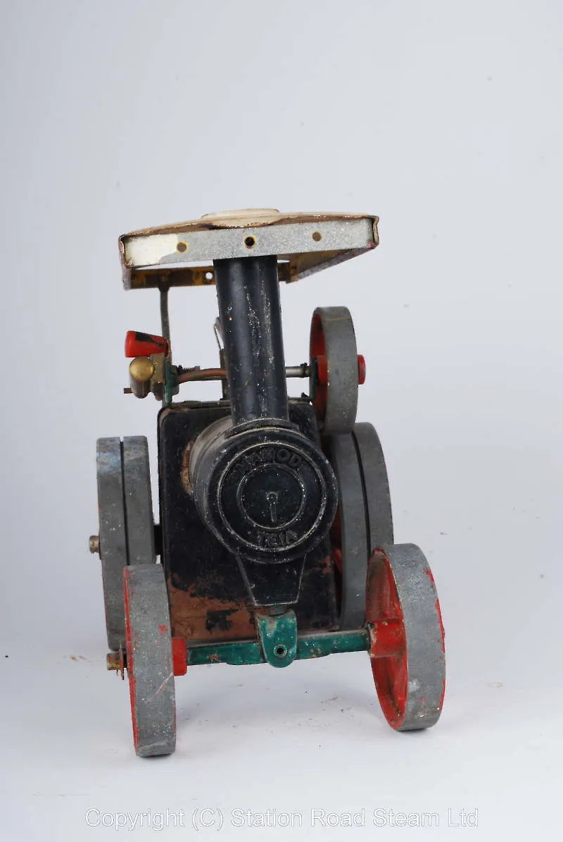 Mamod traction engine for restoration