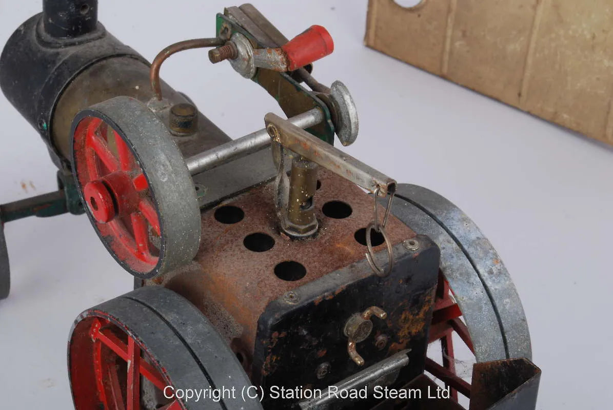 Mamod traction engine for restoration
