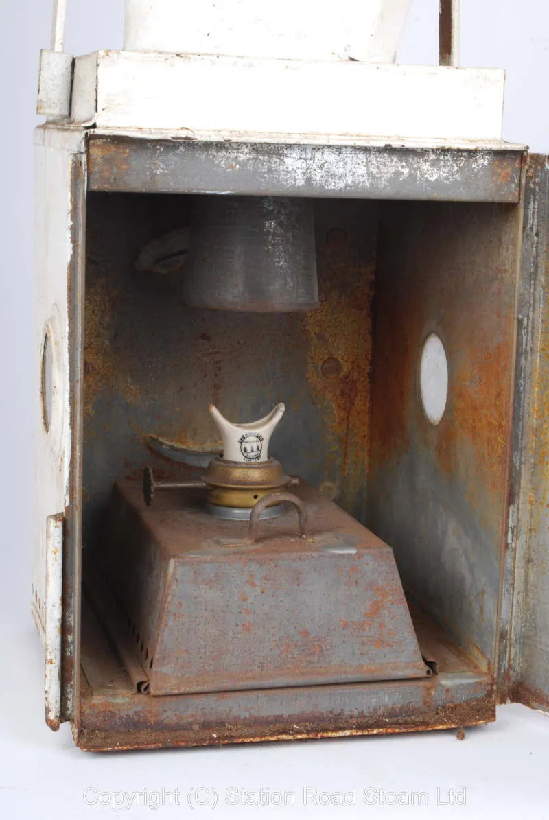 BR Western Region oil lamp