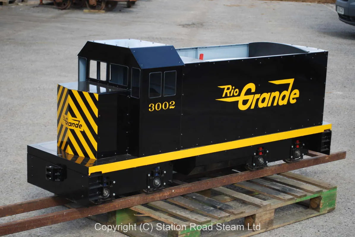 7 1/4 inch gauge bogie battery electric locomotive