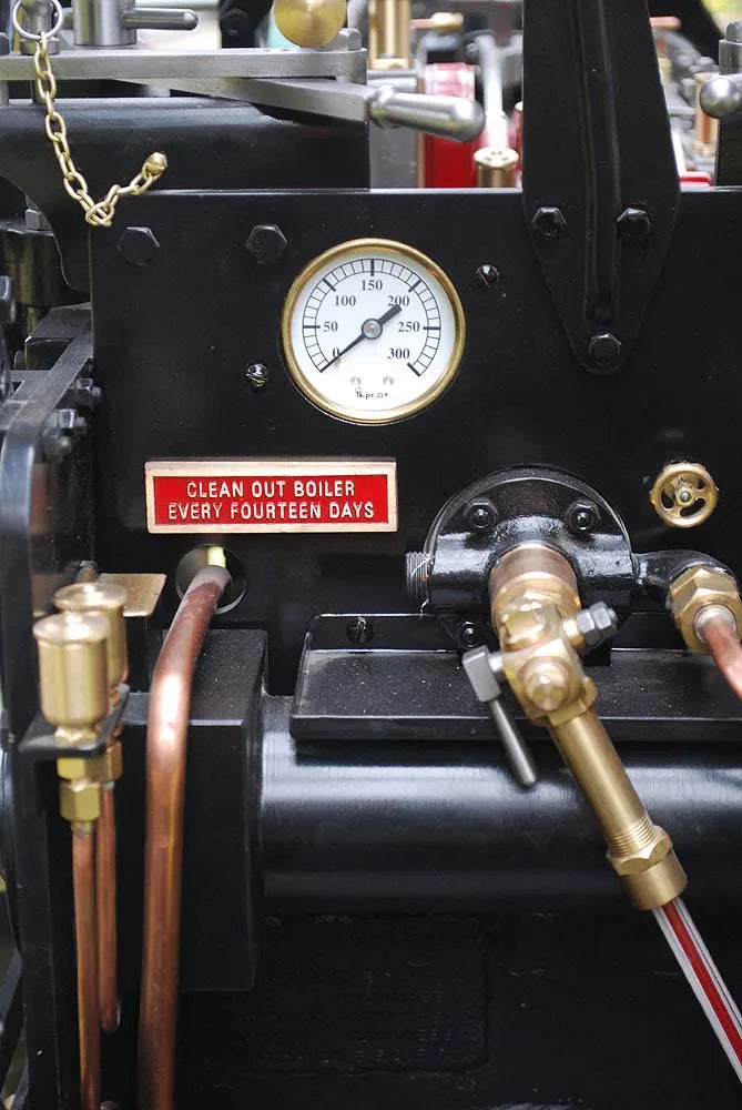 4 inch scale Fowler B6 Fen engine