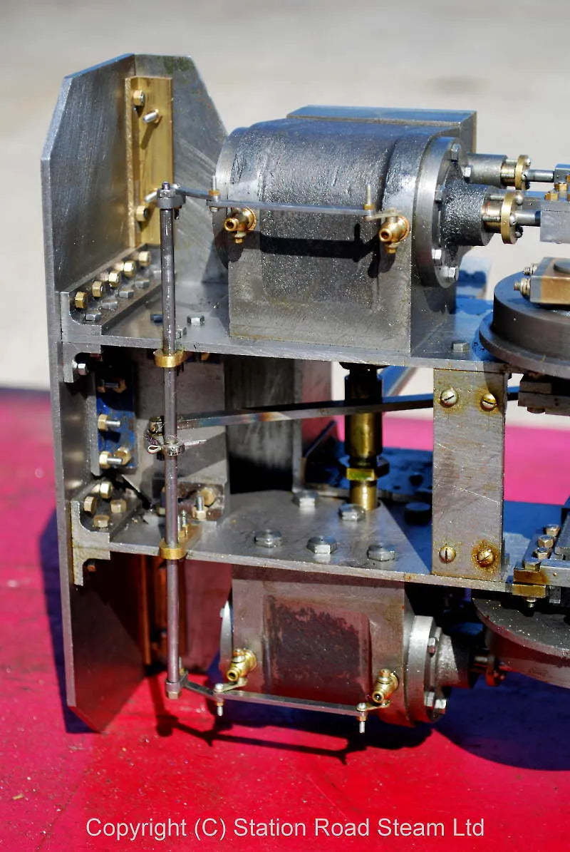 Sweet Violet chassis