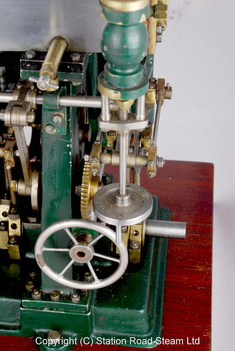 Bolton triple expansion engine