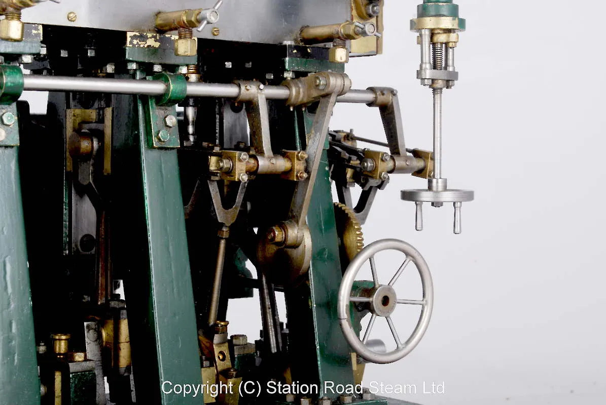 Bolton triple expansion engine