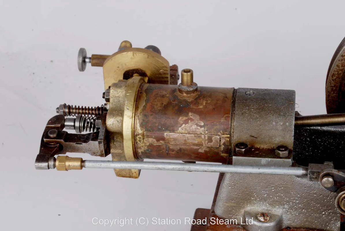 Old open crank IC engine