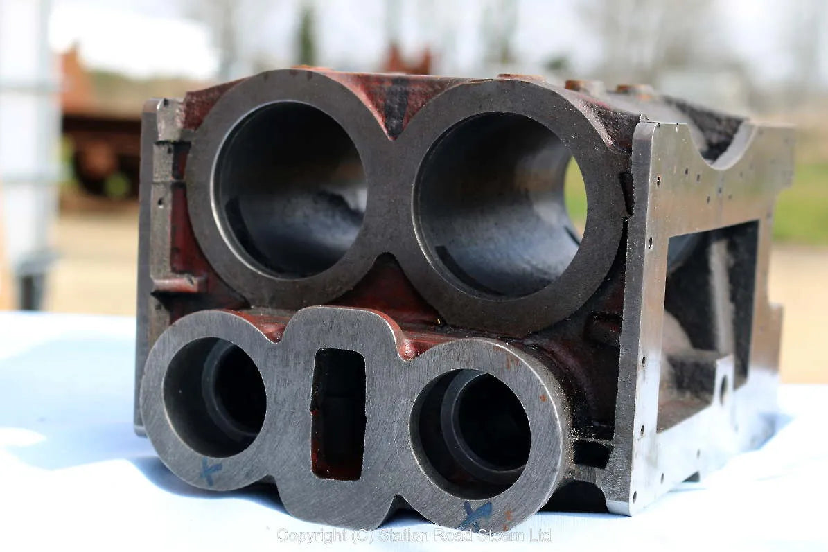 7 1/4 inch gauge part-built LMS "Duchess"