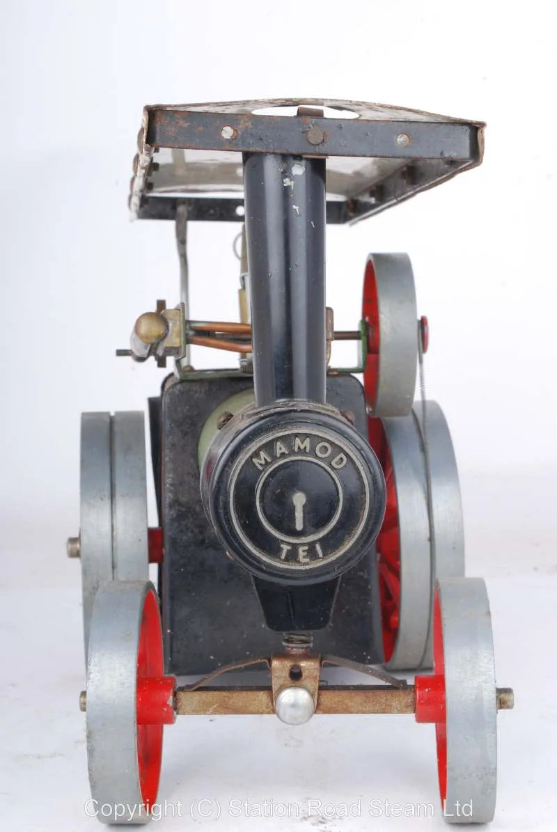 Mamod traction engine in box