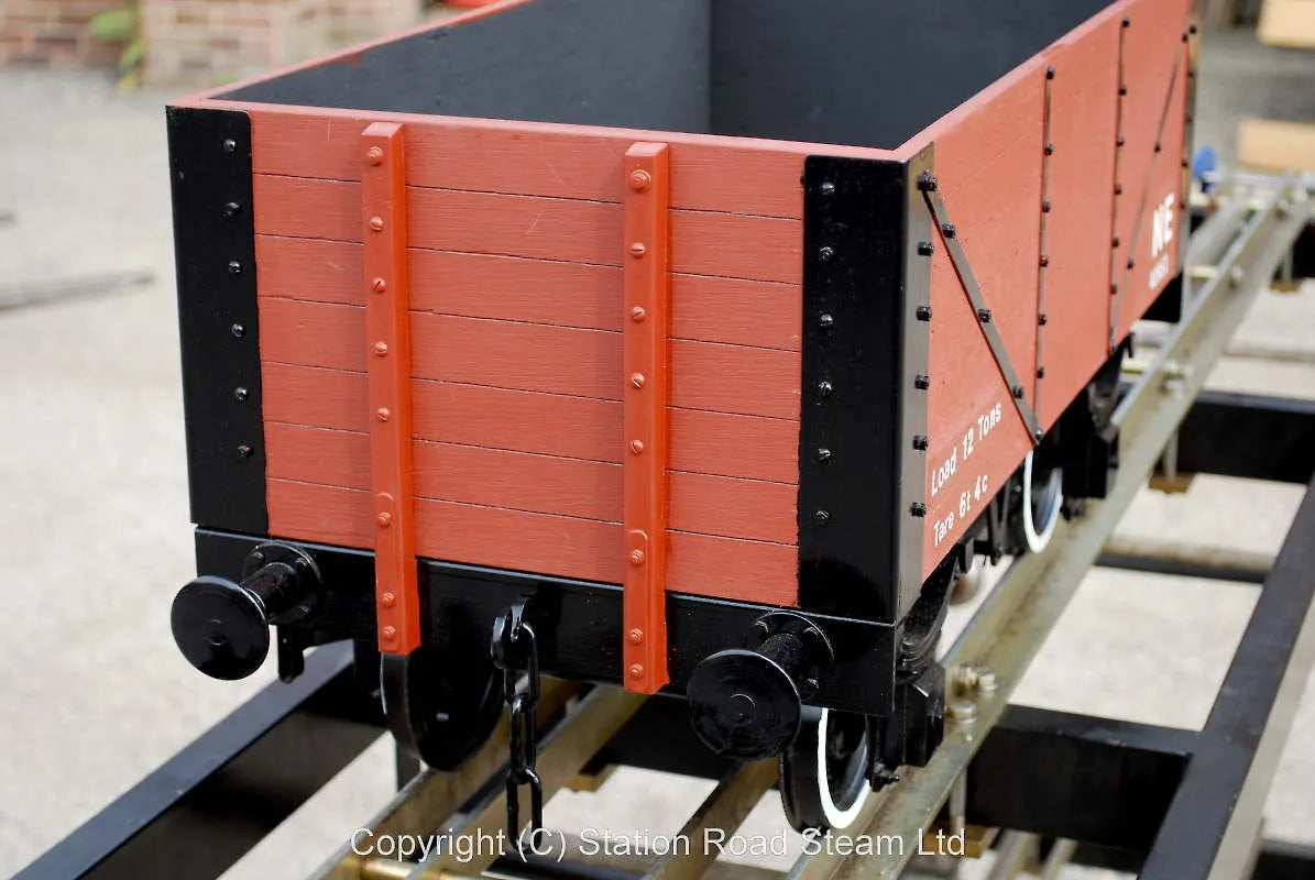 7 1/4 inch gauge plank wagon (2 of 2)