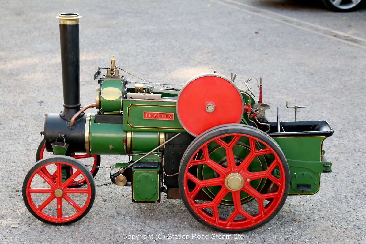 Maxitrak Aveling & Porter steam tractor