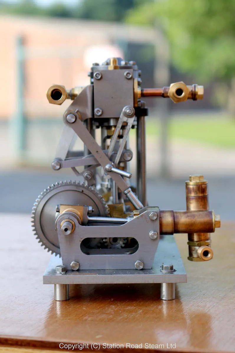 "Borderer" vertical twin marine engine with reversing gear