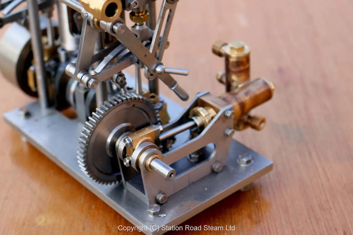 "Borderer" vertical twin marine engine with reversing gear