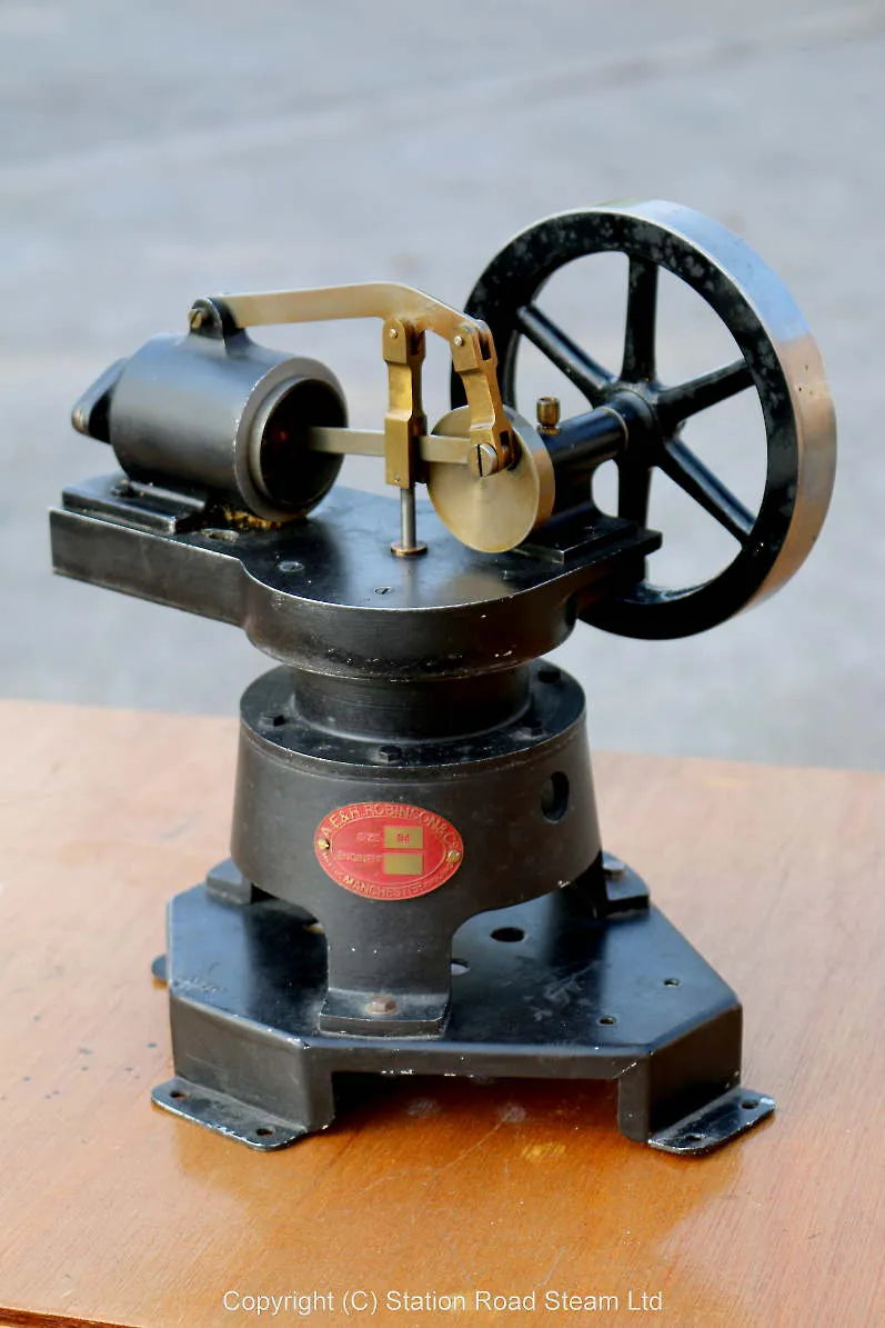 Robinson hot air engine
