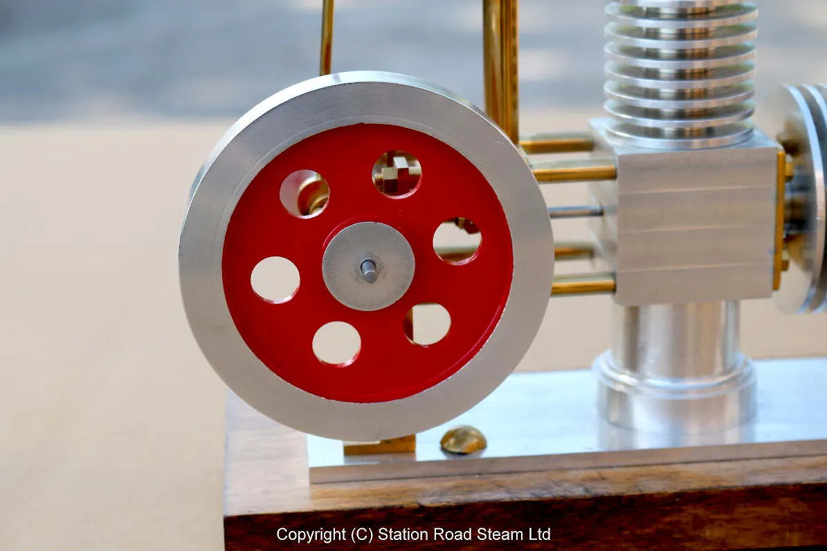 Scratch-built hot air engine
