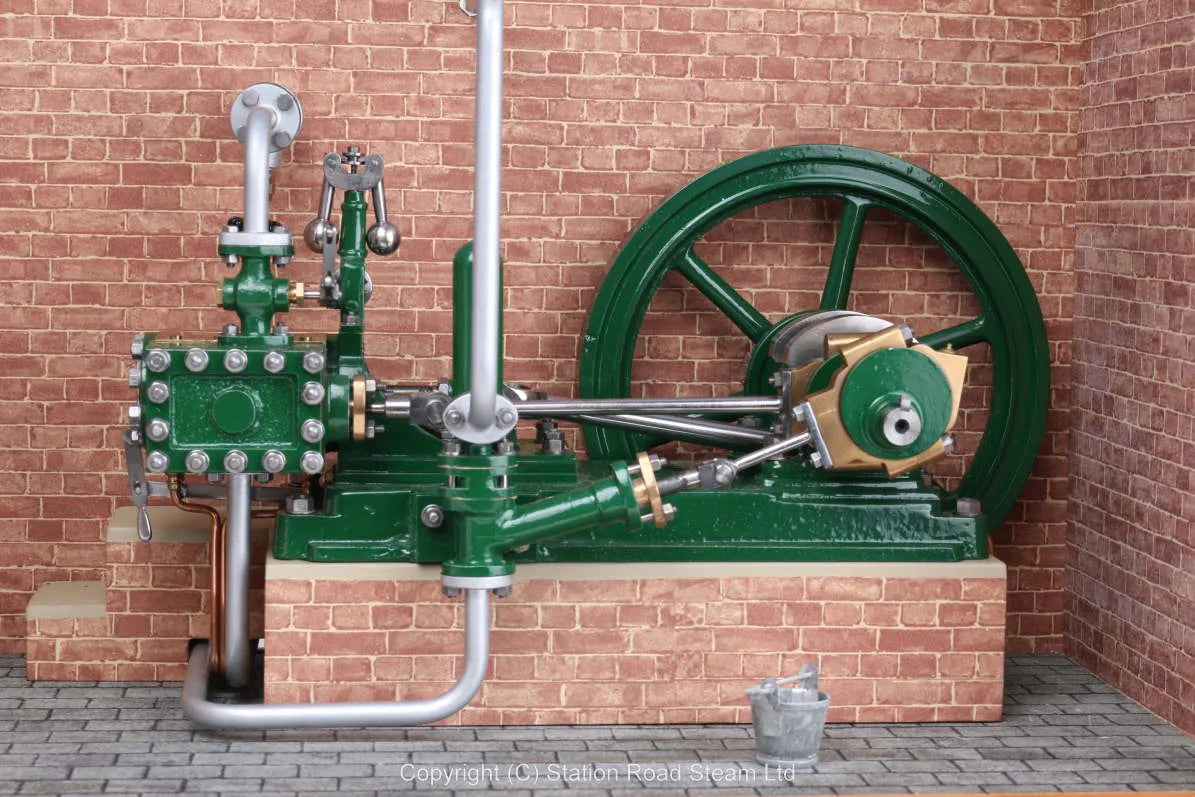 Horizontal mill engine in case