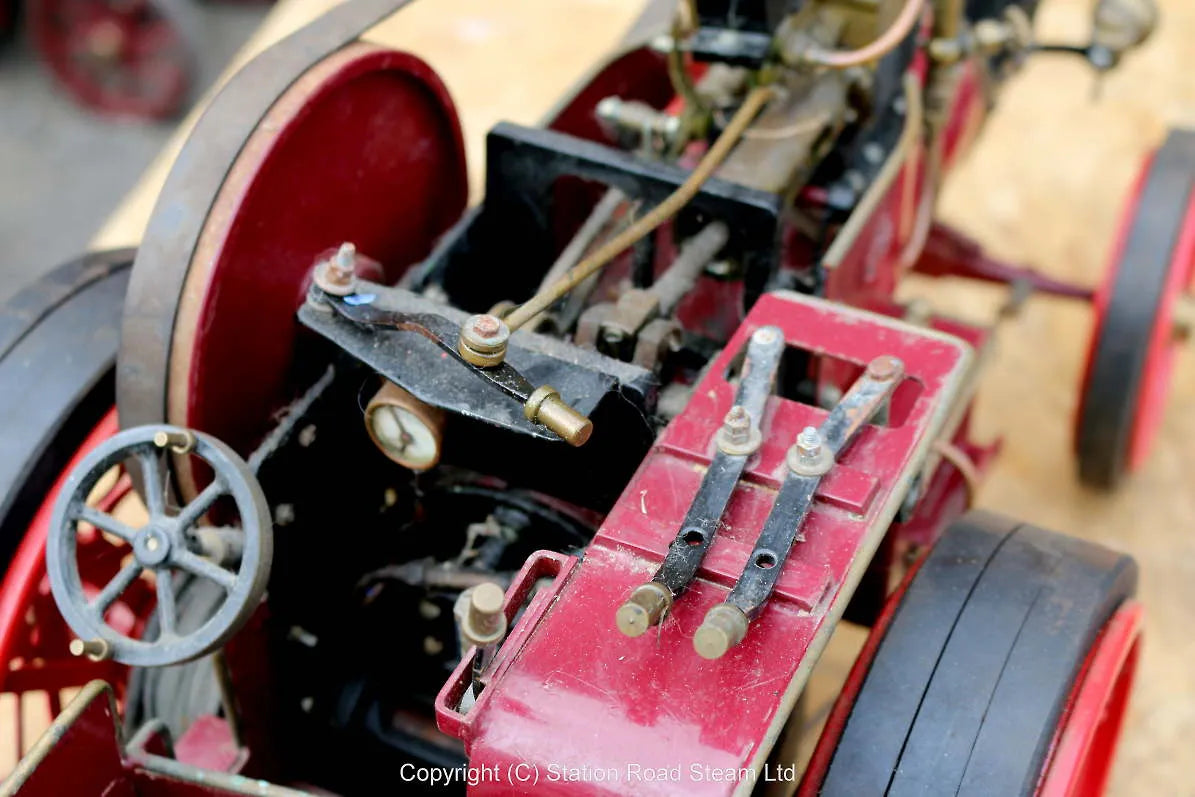 Markie spirit-fired road locomotive