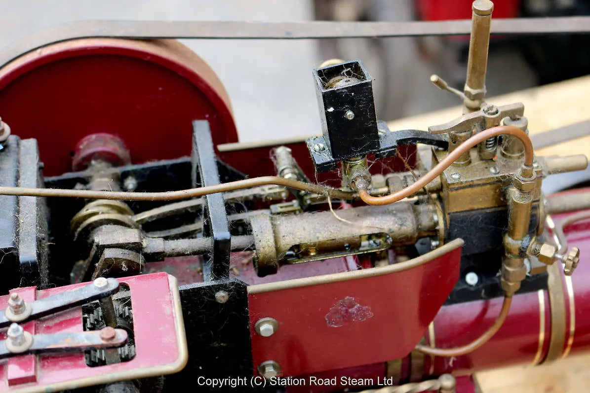 Markie spirit-fired road locomotive