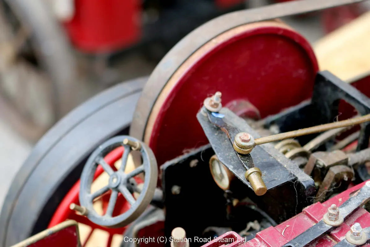 Markie spirit-fired road locomotive