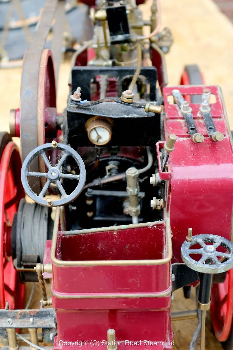 Markie spirit-fired road locomotive