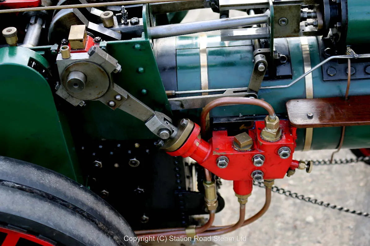 2 inch scale "Minnie" traction engine