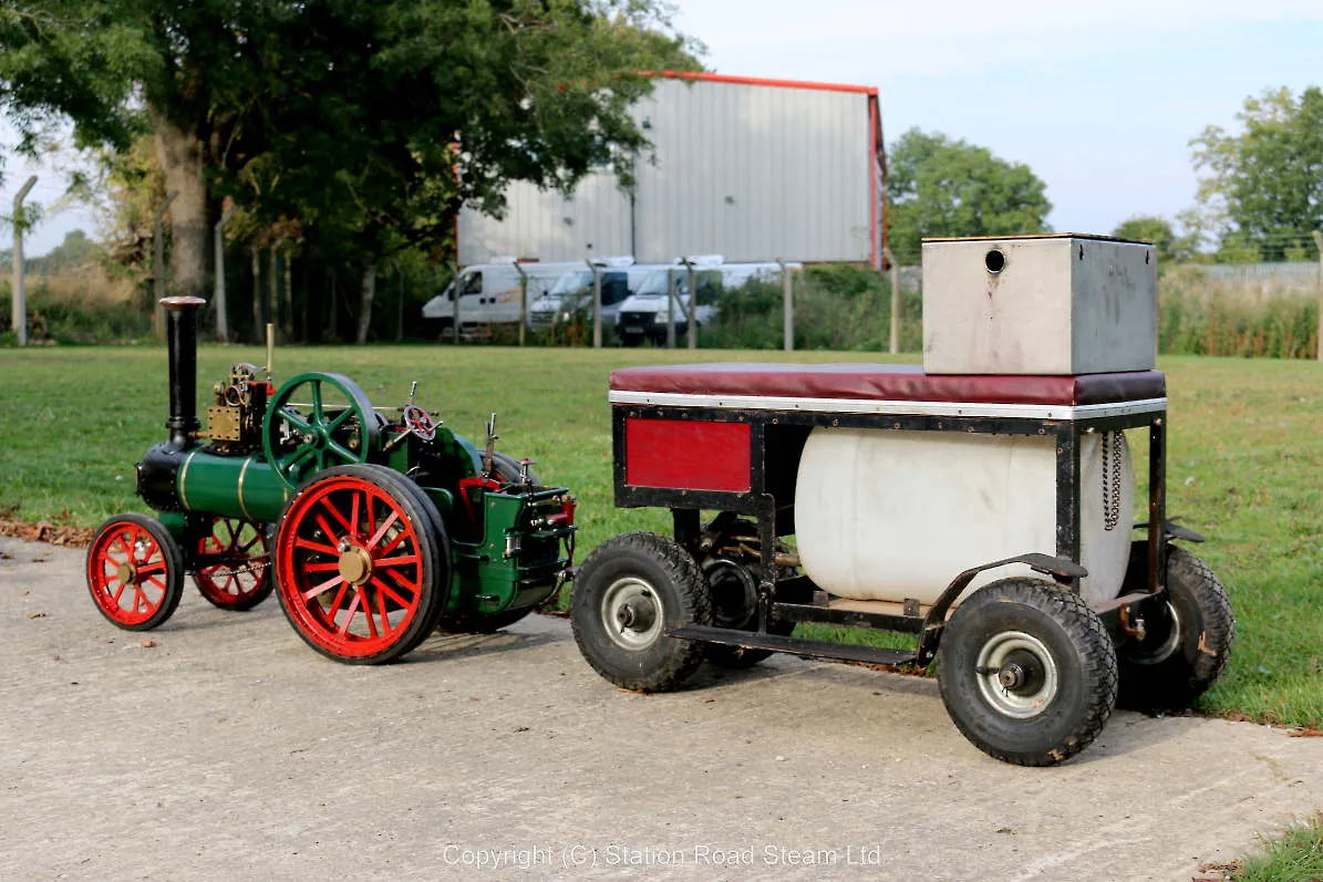 2 inch scale "Minnie" traction engine