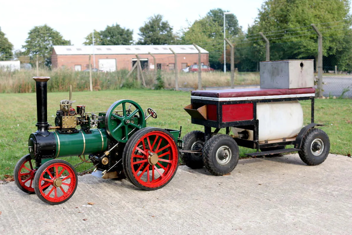2 inch scale "Minnie" traction engine