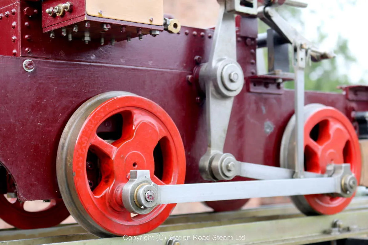 7 1/4 inch gauge part-built Hawthorne 0-4-0 "Neptune"