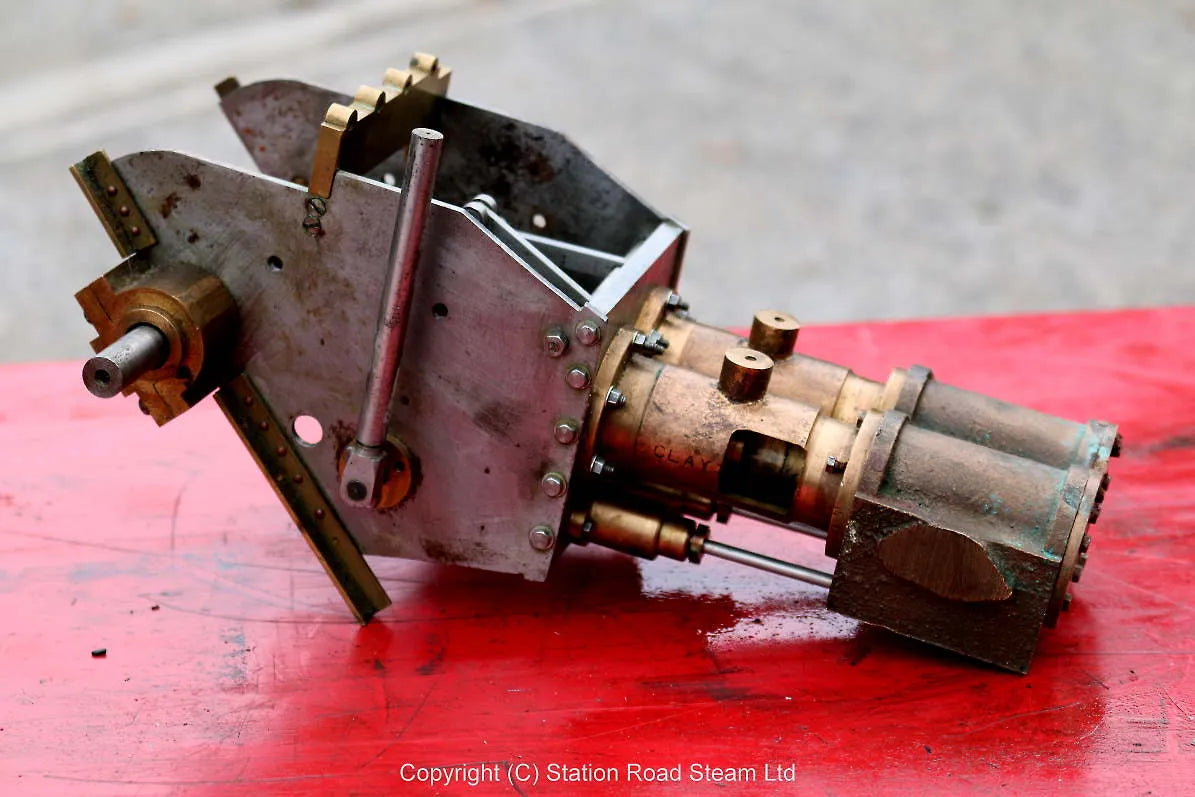 Part-built 2 inch scale Clayton steam wagon
