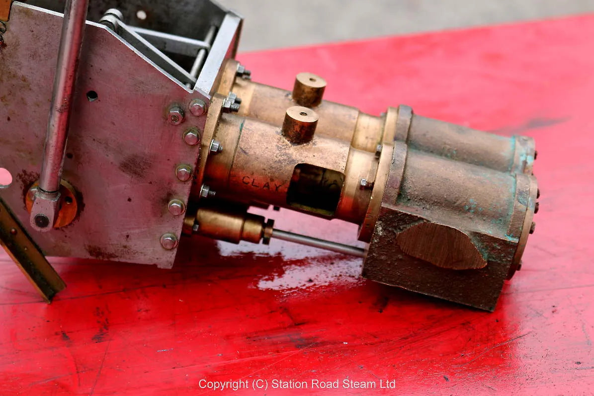 Part-built 2 inch scale Clayton steam wagon
