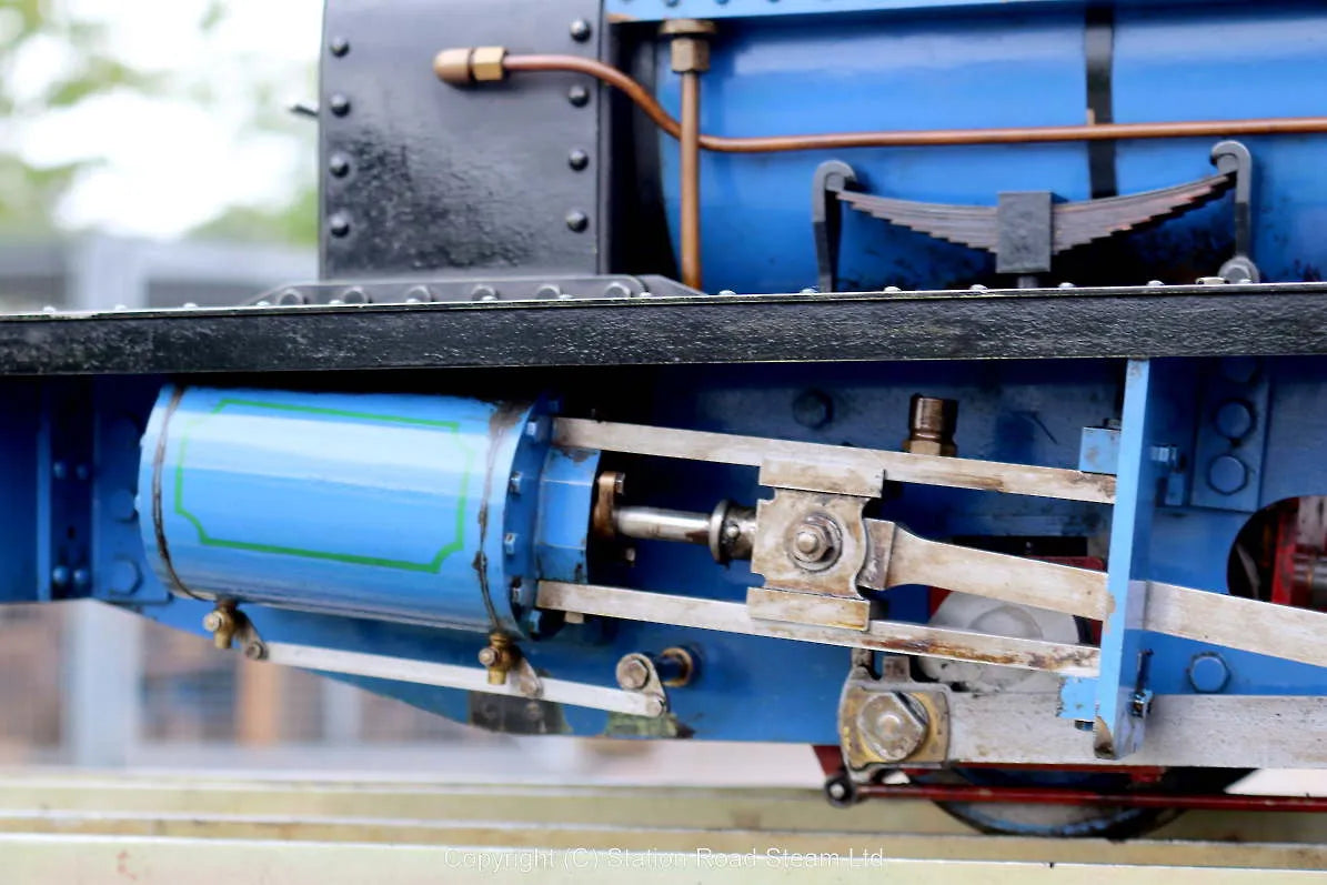 5 inch gauge Hunslet 0-4-0ST