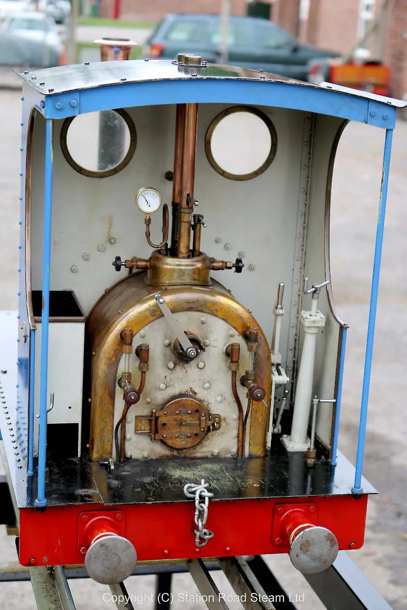 5 inch gauge Hunslet 0-4-0ST