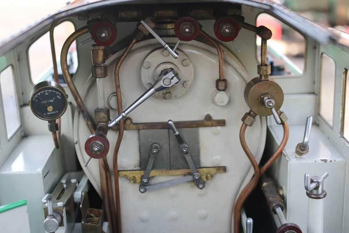 5 inch gauge LNER V1