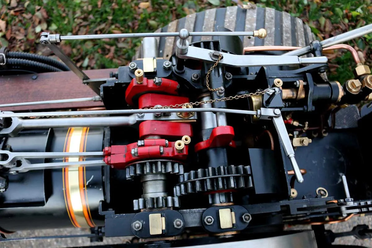 4 inch scale Fowler agricultural engine