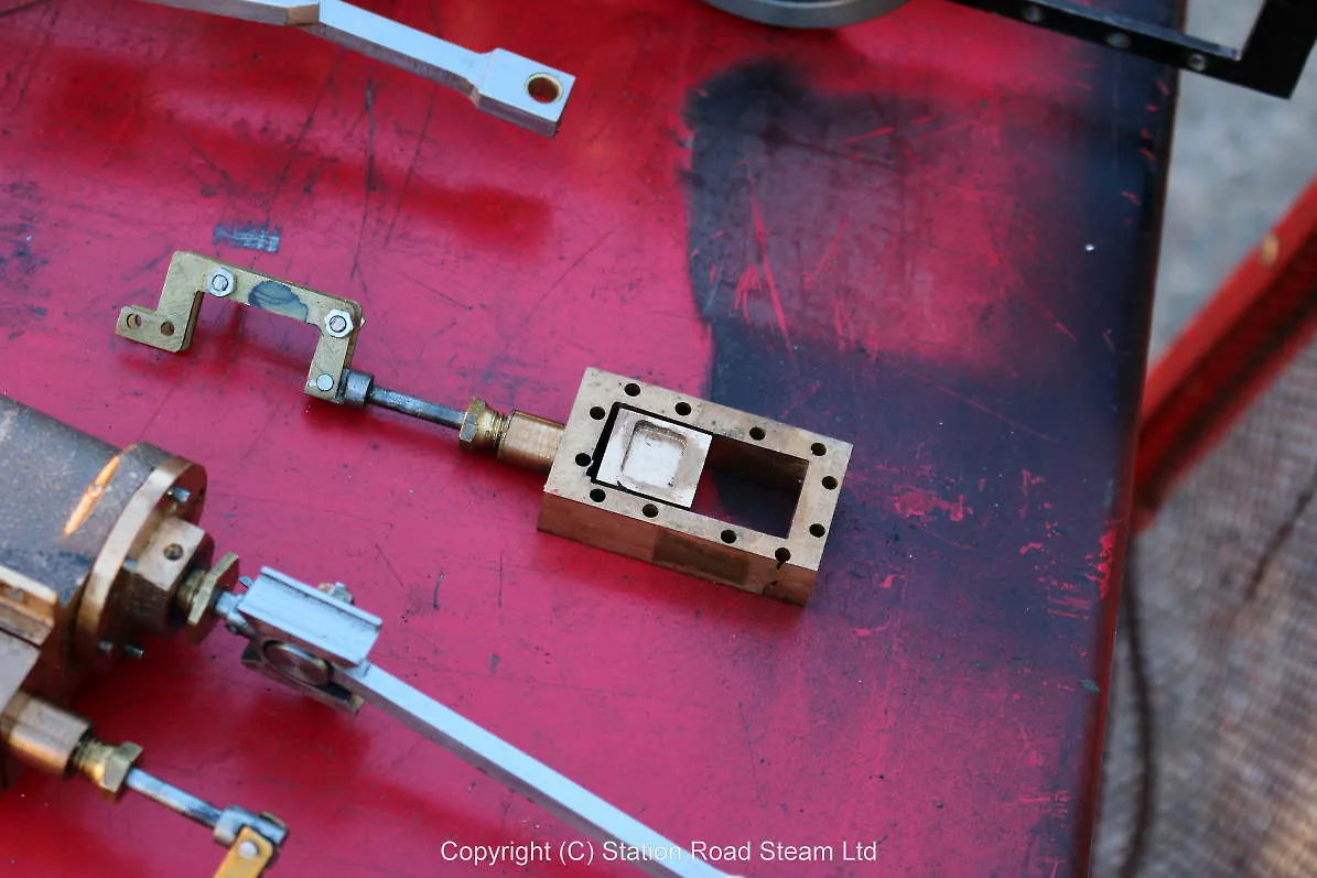 3 1/2 inch gauge part-built Rob Roy