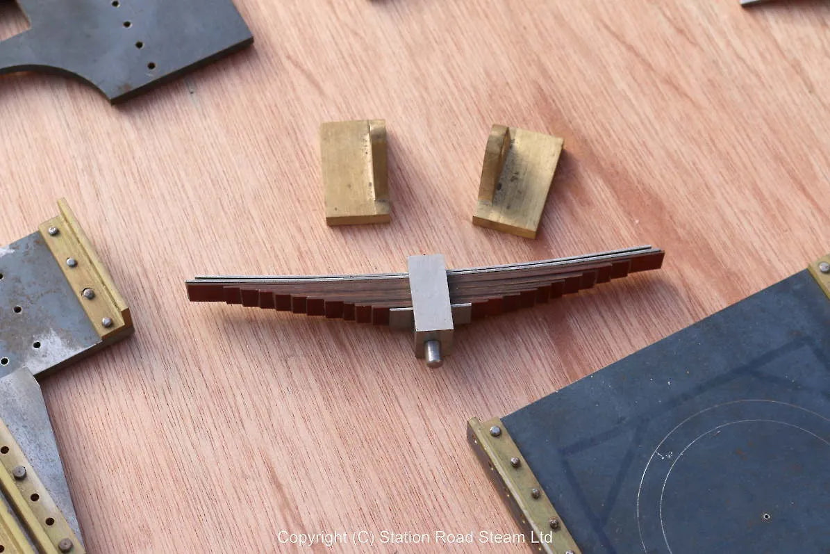 7 1/4 inch gauge GWR 14xx frames, drawings and sundry castings