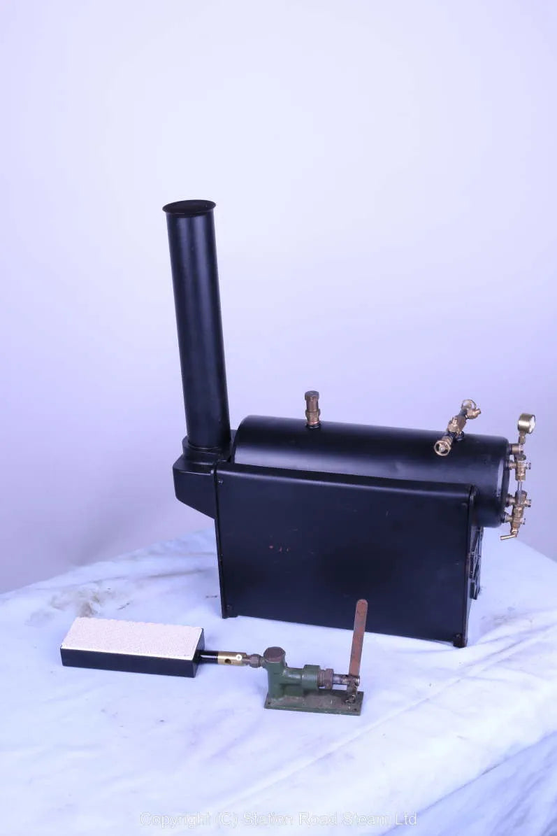 Stuart 504 boiler with ceramic gas burner and hand pump