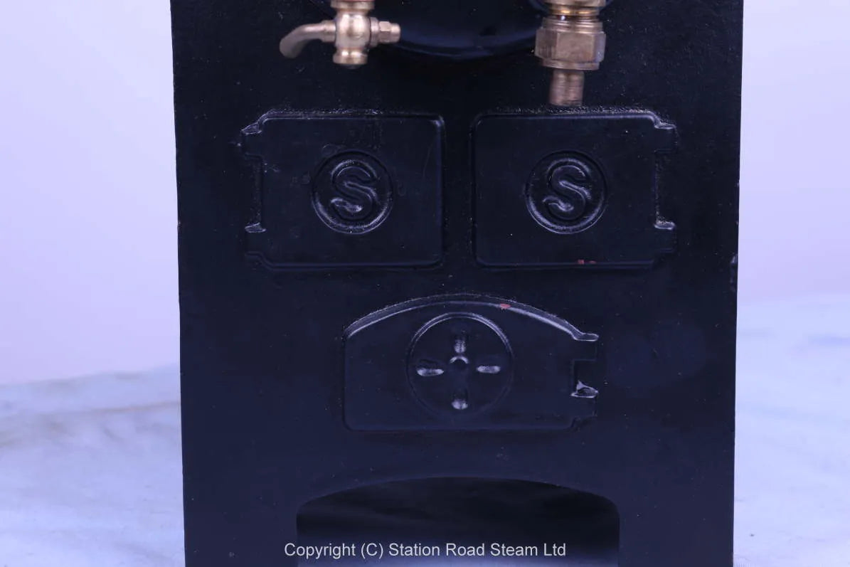 Stuart 504 boiler with ceramic gas burner and hand pump