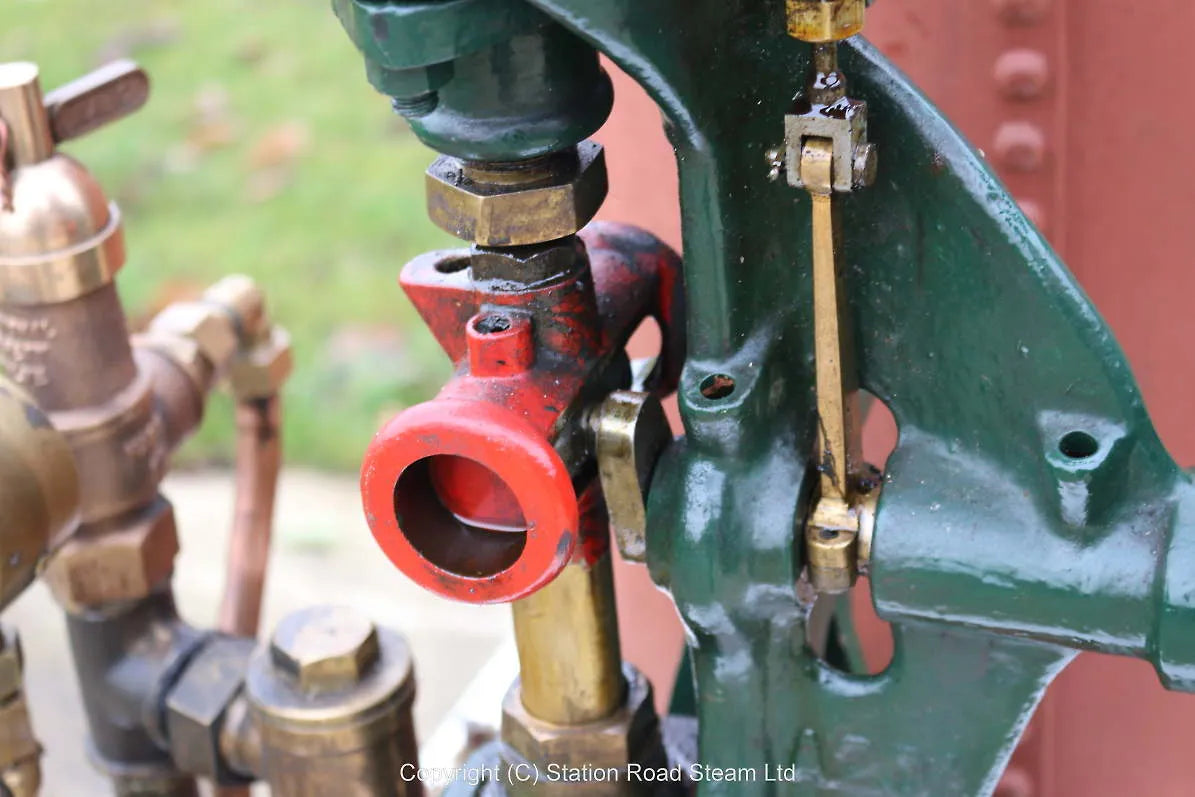 Vertical boiler with steam pump