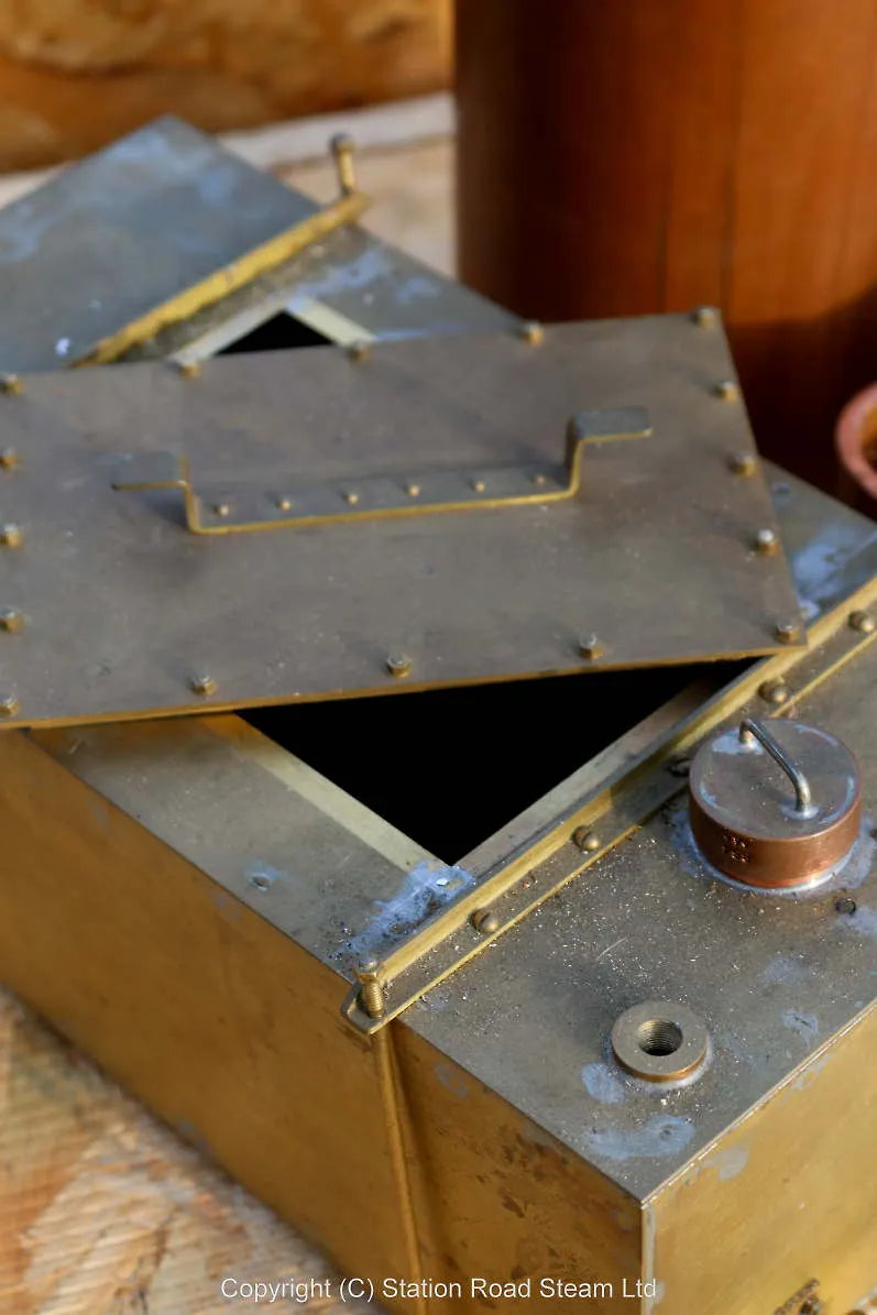 2 inch scale part-built Clayton wagon