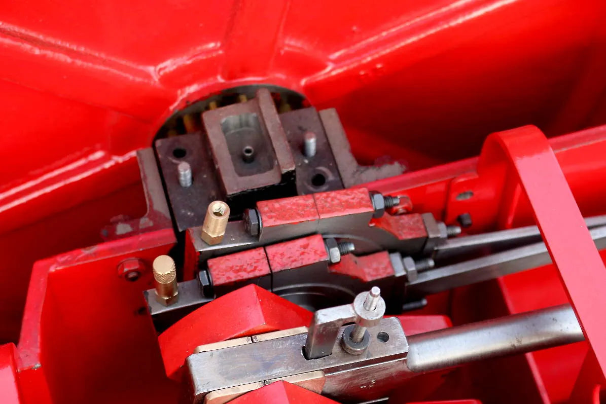 Part-built 4 inch scale Burrell DCC Showmans Road Locomotive