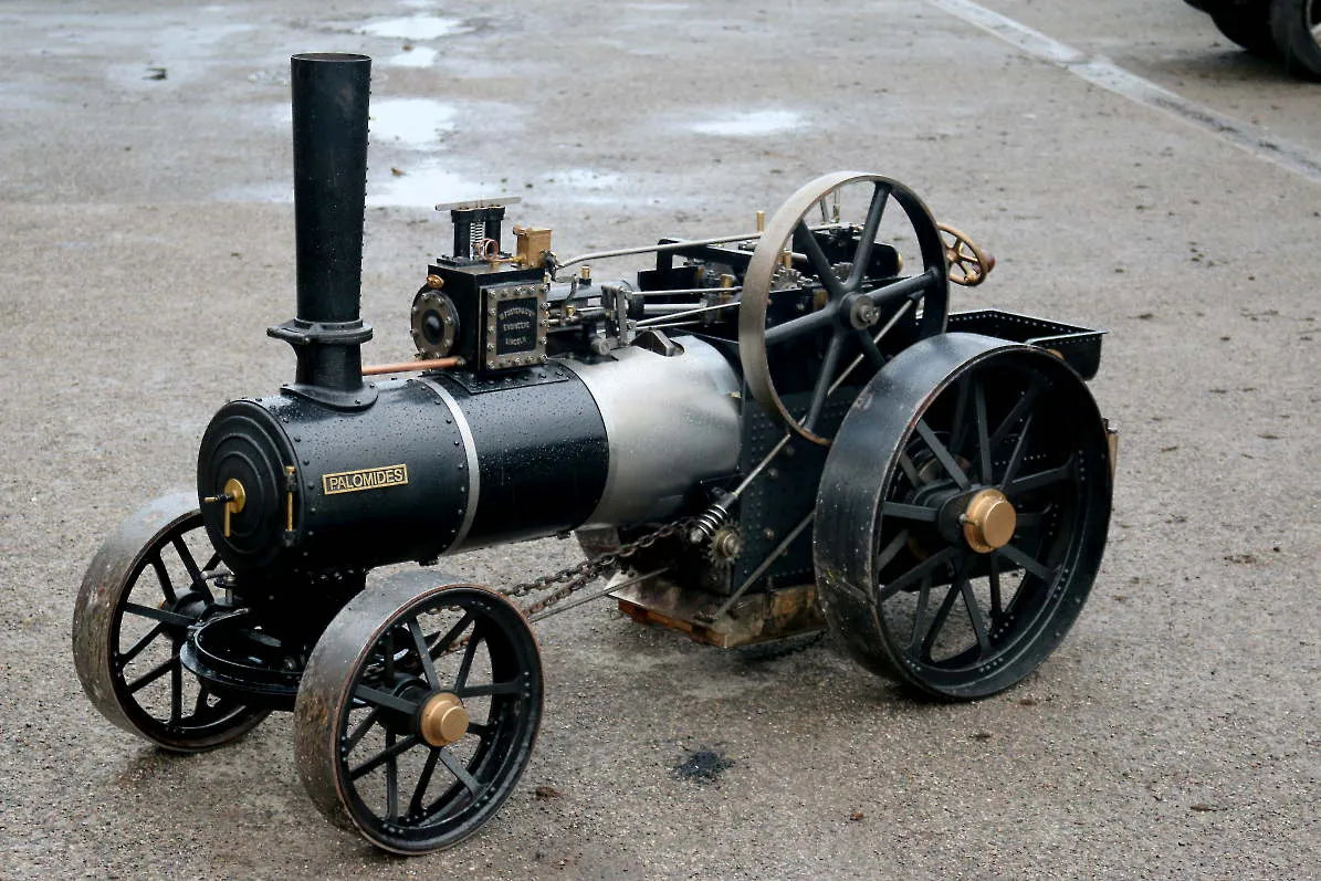4 inch scale Foster agricultural engine for completion