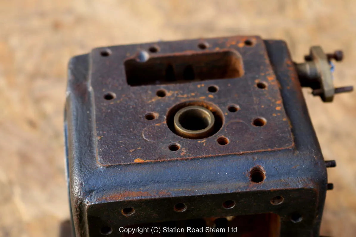 3 inch scale Burrell machined cylinder & pump casting