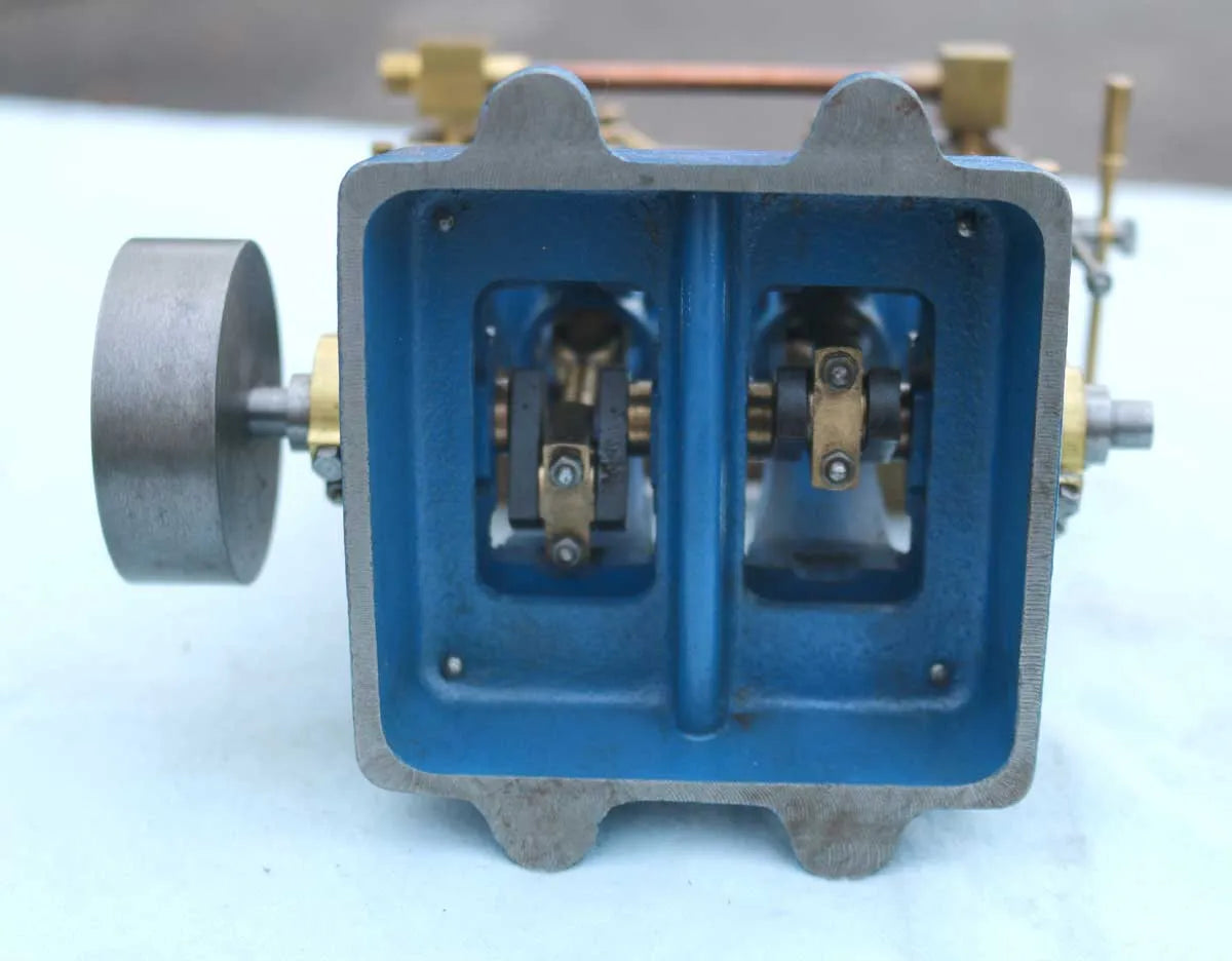 Stuart Double Ten with reversing gear
