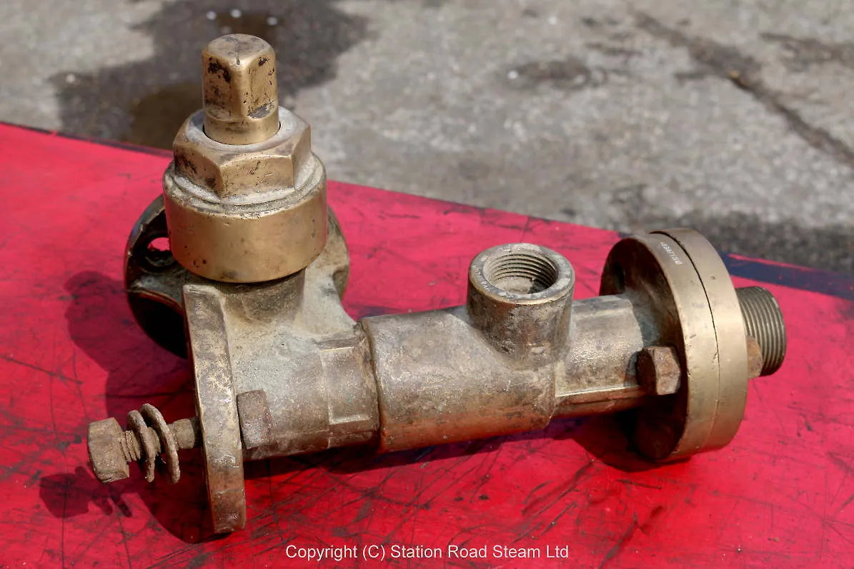 Large horizontal injector missing cones